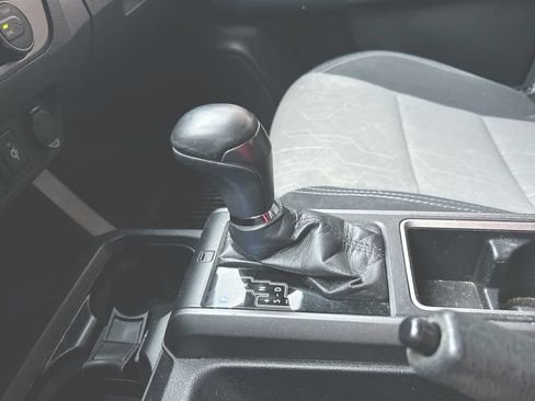 Used 2021 Toyota Tacoma TRD Off-Road RWD image 26