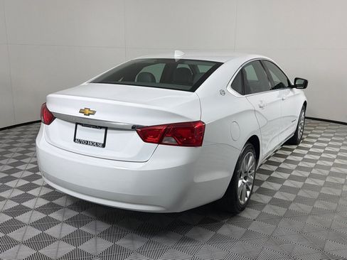 Used 2018 Chevrolet Impala LS FWD image 5