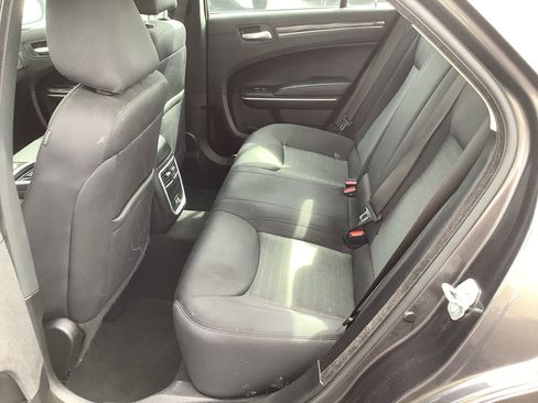 Used 2021 Chrysler 300 Touring w/ Sport Appearance Package image 9