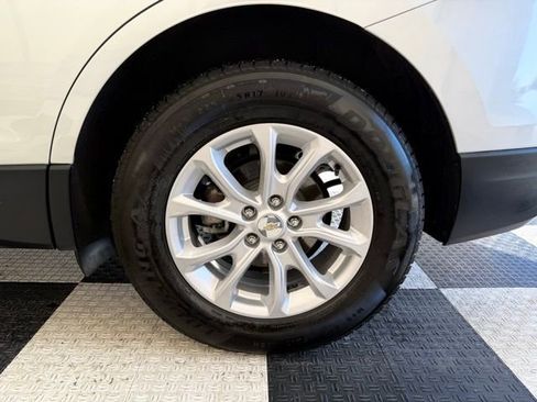 Used 2020 Chevrolet Equinox LT image 10