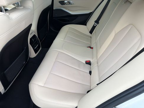 Used 2023 BMW 330e xDrive w/ Premium Package AWD/4WD image 16