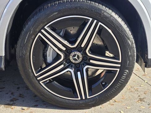 Used 2024 Mercedes-Benz GLC 300 4MATIC image 14