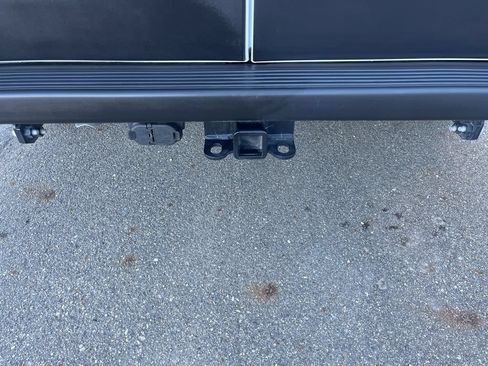 New 2025 RAM ProMaster 2500 w/ Convenience Group FWD image 8