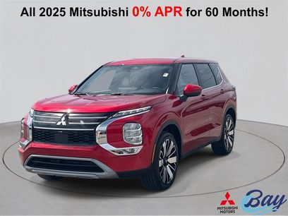 New 2025 Mitsubishi Outlander SE