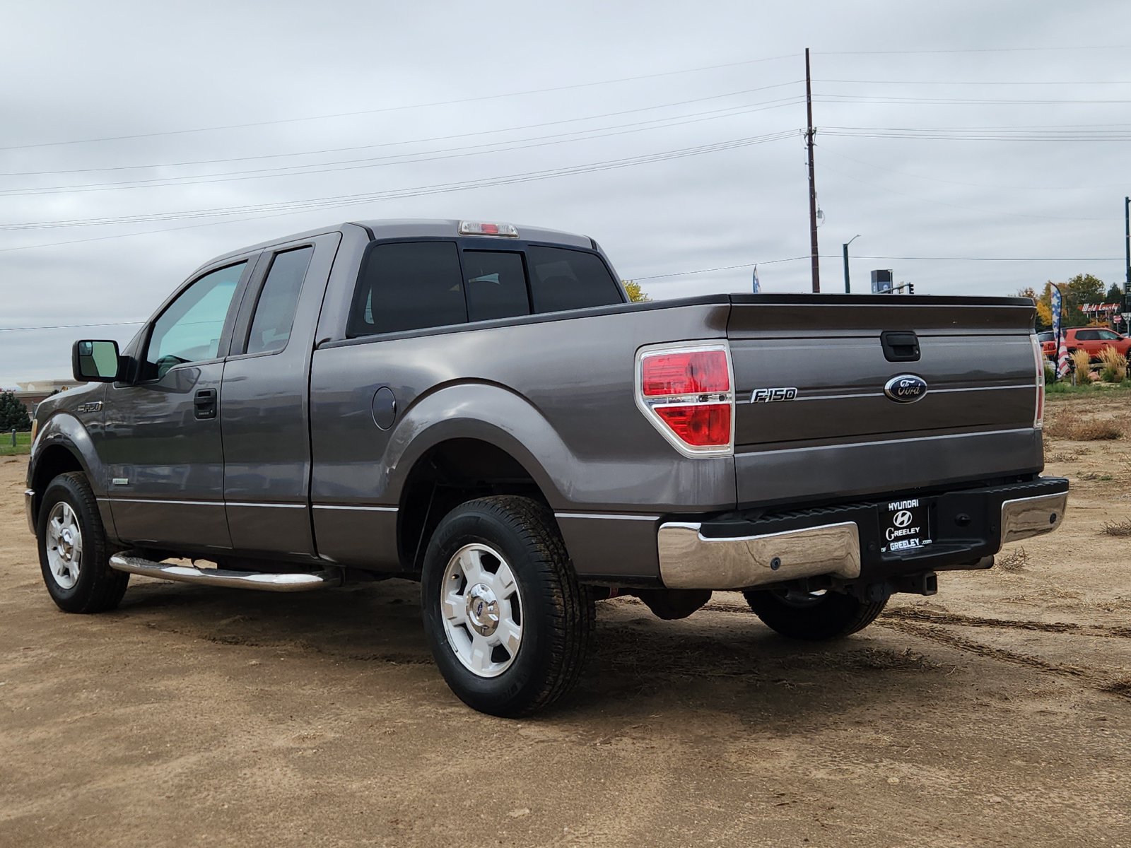 Used 2011 Ford F150 XLT w/ XLT Convenience Pkg RWD image 3