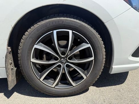 Used 2019 Subaru Legacy 2.5i AWD/4WD image 4