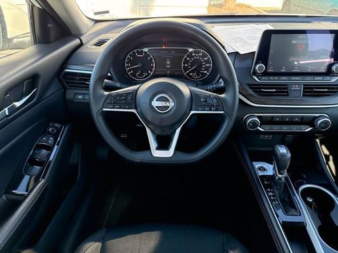 Used 2023 Nissan Altima 2.5 SV image 54