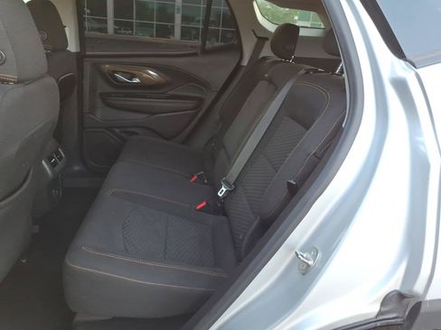 Used 2020 GMC Terrain SLE FWD image 8