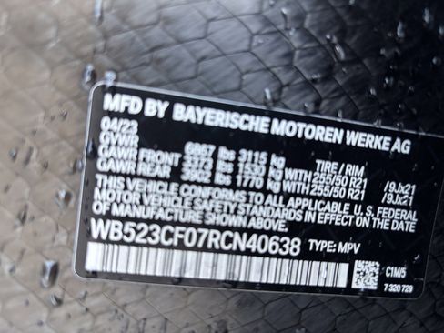 Used 2024 BMW iX xDrive50 image 31