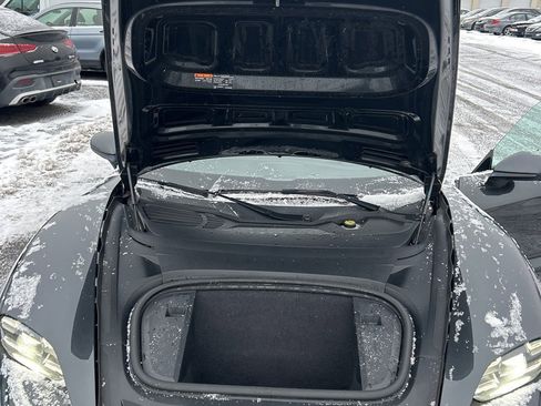 Used 2020 Porsche Taycan 4S image 11