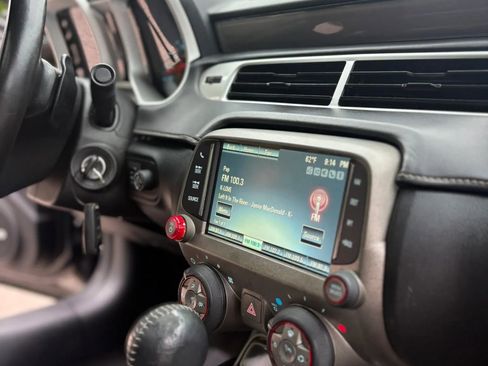 Used 2013 Chevrolet Camaro SS RWD image 26