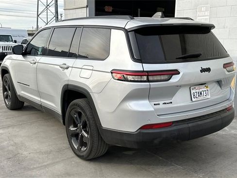 Used 2021 Jeep Grand Cherokee L Altitude image 4