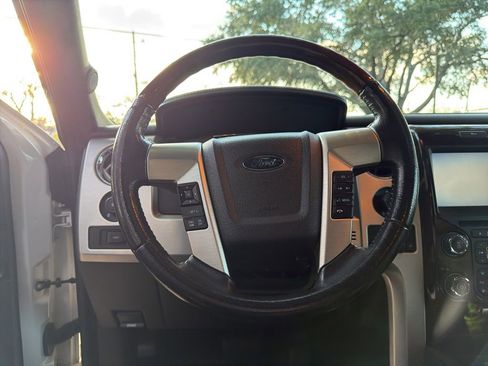 Used 2013 Ford F150 Platinum image 17