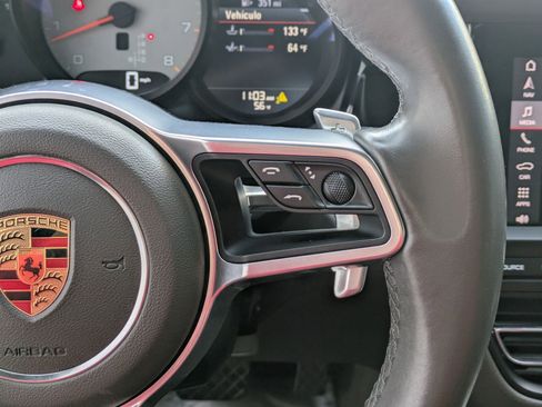 Used 2020 Porsche Macan S image 19