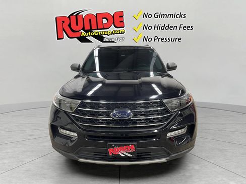 Used 2023 Ford Explorer XLT w/ Equipment Group 202A RWD image 8