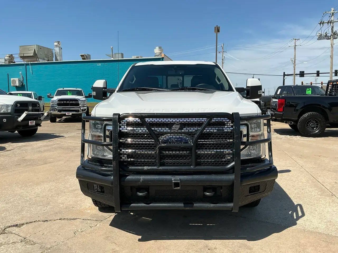 Used 2020 Ford F250 Lariat AWD/4WD image 3