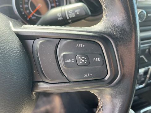 Used 2020 Jeep Wrangler Unlimited Sport image 17