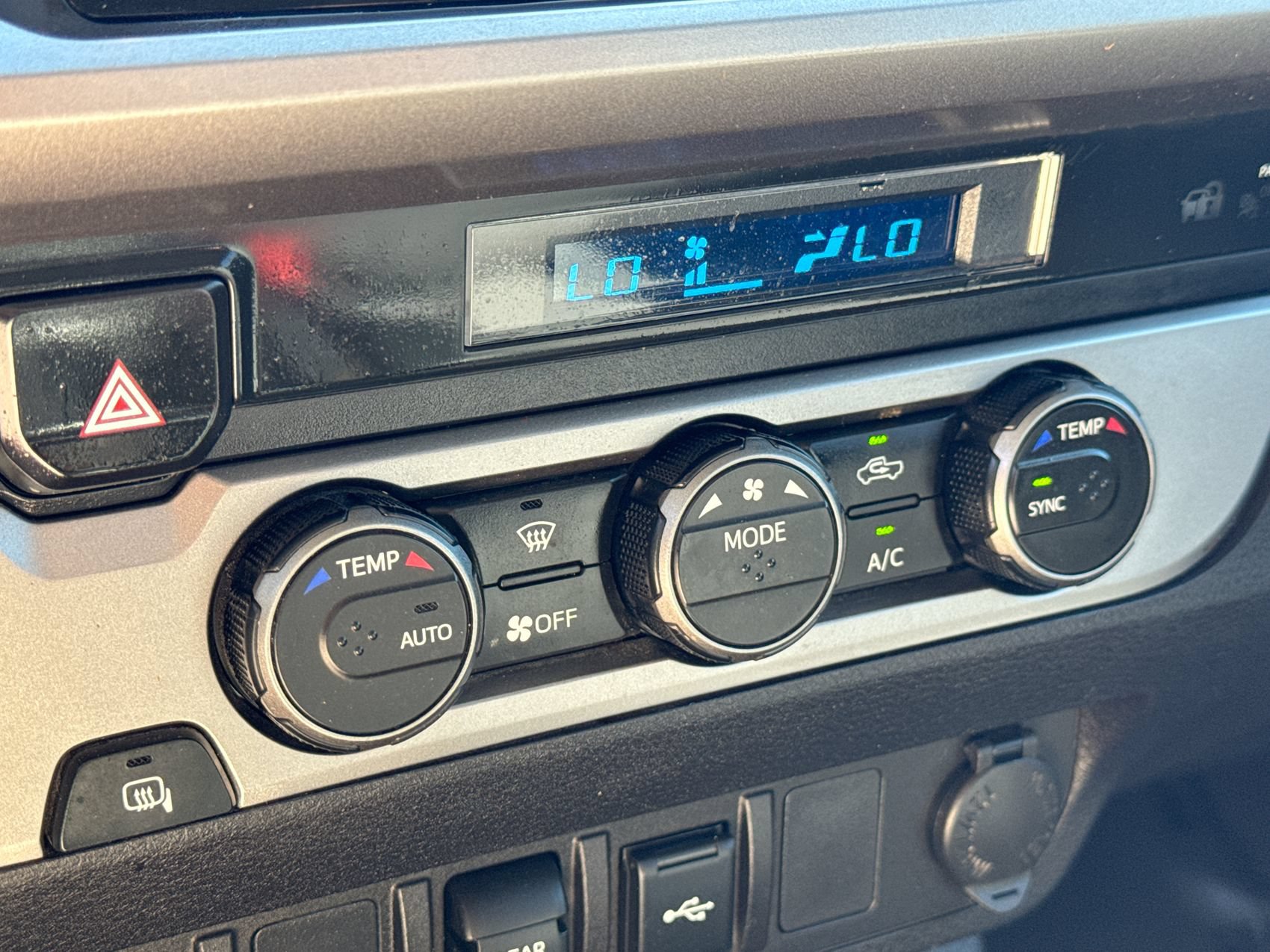 Used 2023 Toyota Tacoma SR5 RWD image 18