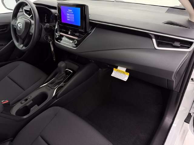 New 2027 Toyota Corolla LE FWD image 8