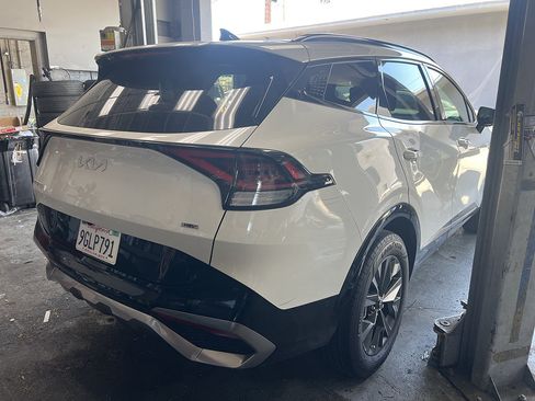 Used 2023 Kia Sportage SX Prestige AWD/4WD image 4