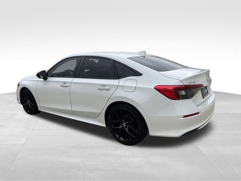 Used 2024 Honda Civic Sport image 7