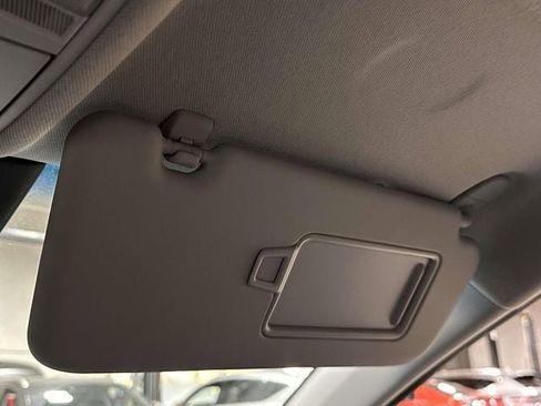 Used 2022 Hyundai Kona SE image 29