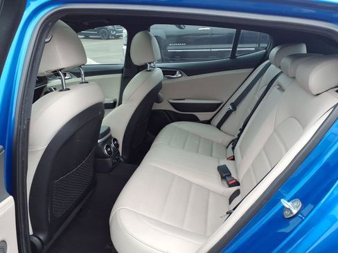 Used 2018 Kia Stinger GT2 w/ Paint Protection Package image 9