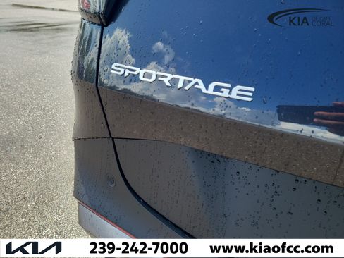 New 2026 Kia Sportage LX FWD image 10