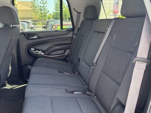 Used 2017 GMC Yukon SLE w/ Convenience Package image 12