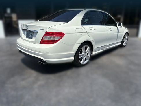 Used 2010 Mercedes-Benz C 300 Sedan image 5