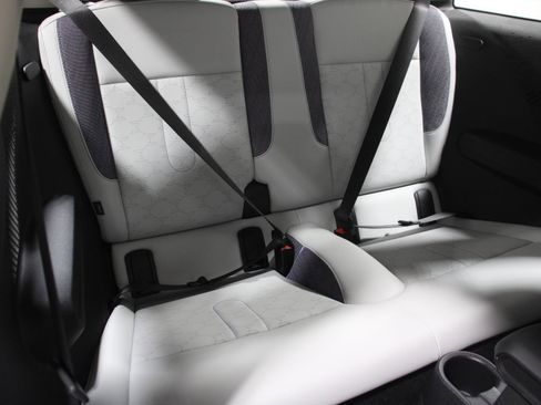 Certified 2025 MINI Cooper S image 17