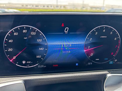 Used 2024 Mercedes-Benz GLB 250 image 41