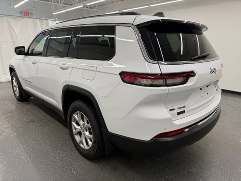 Used 2021 Jeep Grand Cherokee L Limited image 3