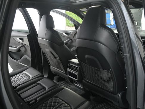 Used 2021 Audi SQ7 Premium Plus AWD/4WD image 40