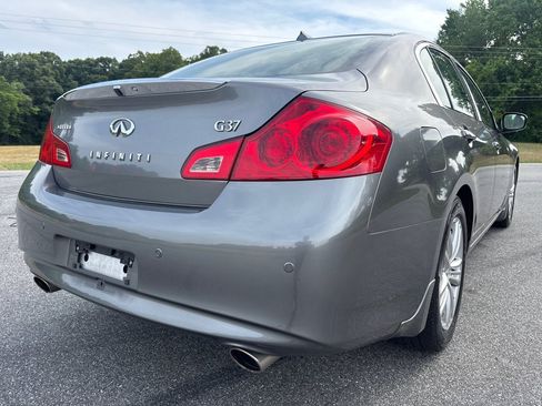 Used 2013 INFINITI G37 Journey w/ Premium Pkg RWD image 5