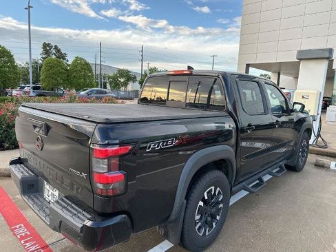 Certified 2022 Nissan Frontier Pro-X RWD image 2