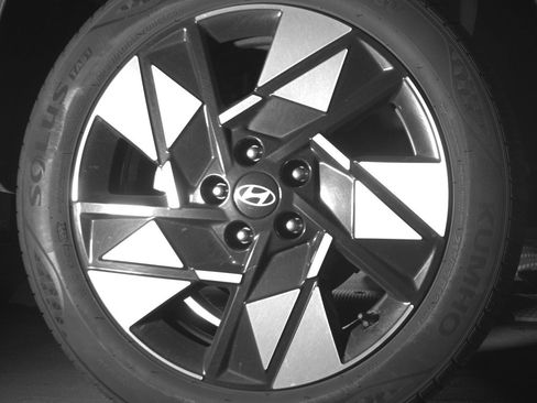 Used 2025 Hyundai Kona SEL image 15