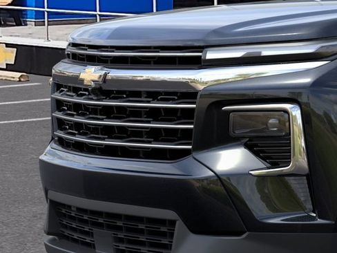 New 2027 Chevrolet Traverse LT FWD image 13