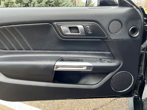 Used 2019 Ford Mustang GT Premium w/ Ford Safe & Smart Package image 6