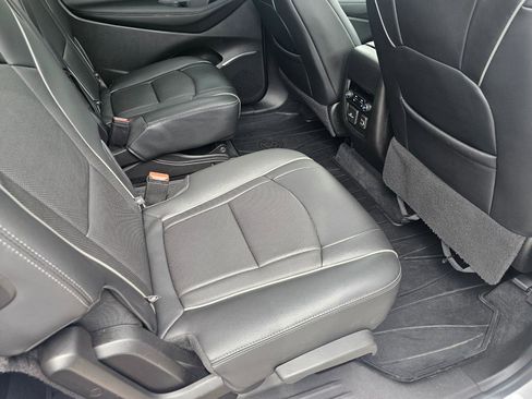 Used 2021 Buick Enclave Avenir w/ Avenir Technology Package image 22