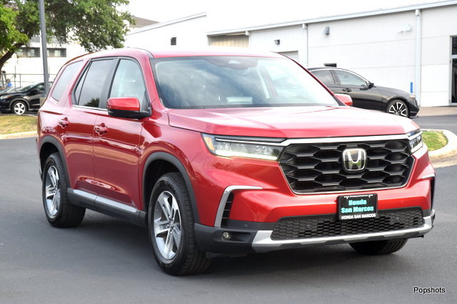 Certified 2025 Honda Pilot EX-L image 2