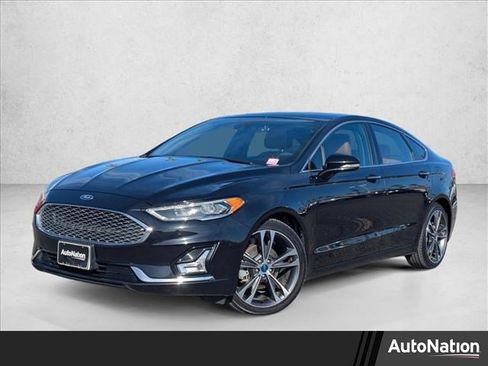 Certified 2019 Ford Fusion Titanium FWD image 1
