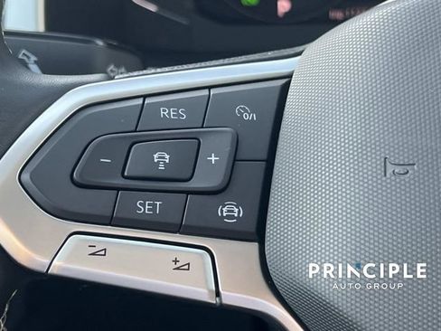 Used 2023 Volkswagen Atlas SE AWD/4WD image 19