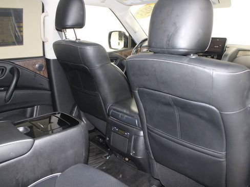 Used 2023 INFINITI QX80 Premium Select w/ Cargo Package image 35