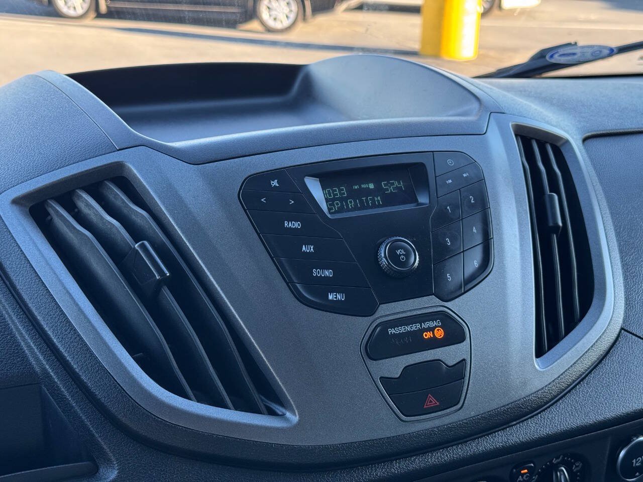 Used 2018 Ford Transit 350 148 Medium Roof RWD image 21