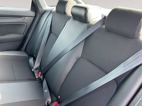 Used 2023 Honda Civic Sport image 13