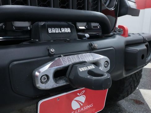Used 2022 Jeep Gladiator Rubicon w/ LED Lighting Group AWD/4WD image 39