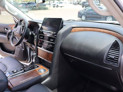 Used 2023 Nissan Armada SL w/ Captain's Chairs Package RWD image 23