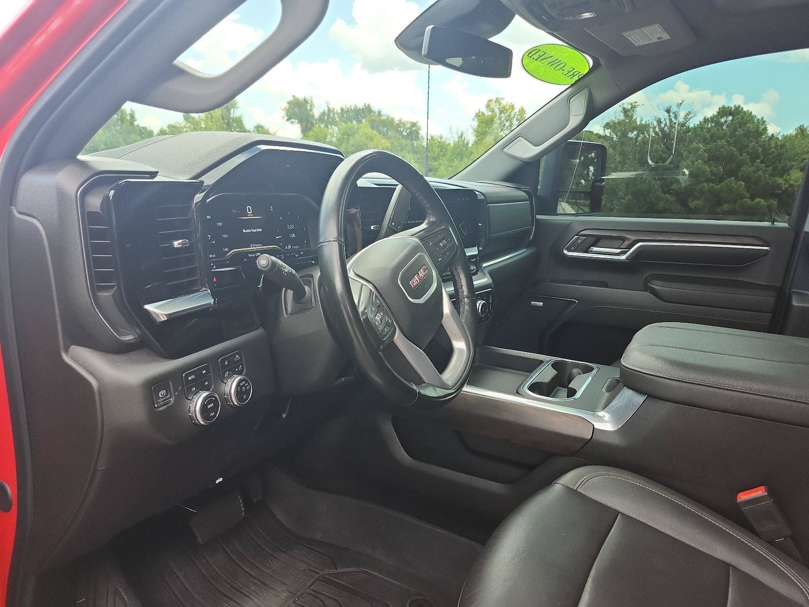 Used 2024 GMC Sierra 2500 SLT w/ SLT Premium Package AWD/4WD image 18