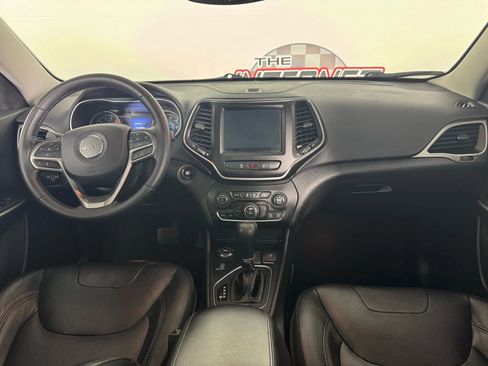 Used 2021 Jeep Cherokee Latitude Lux w/ Sun & Sound Group image 11